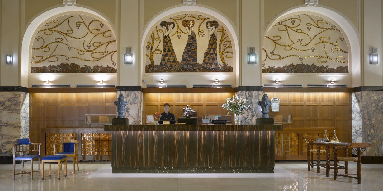 Grandezza Hotel Luxury Palace