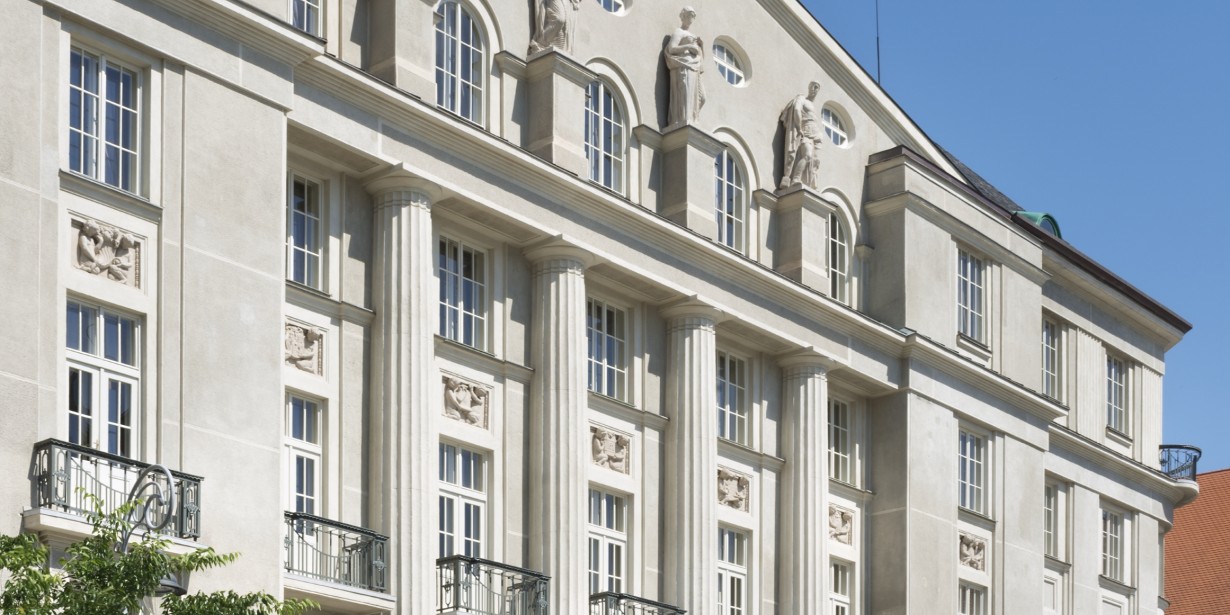 Grandezza Hotel Luxury Palace